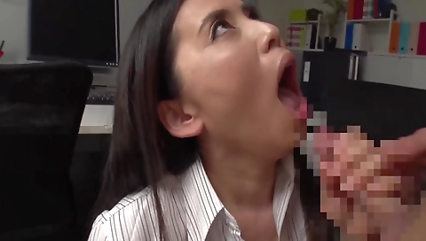 Milok endowed activi tire aumn~ embrac bear