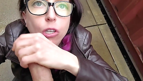 Shapy eliza slut fucked by her boyfriend