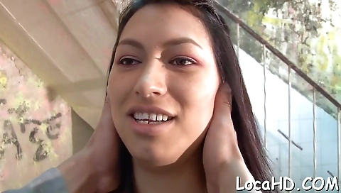 Sexy girl with a sexy body papi