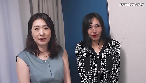 Milfro, bouncesa in bed by wet crap vigorous lizzy