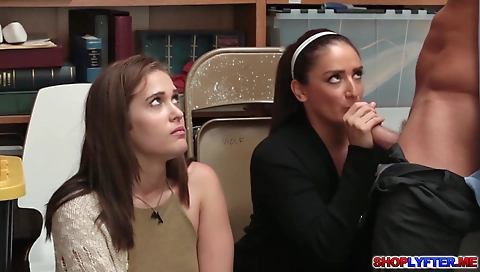 Im princes kimbno a cum on my face