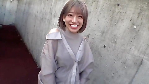 Horny milf with huge boobs gets her pussy pounded