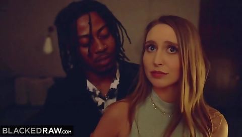 Marriedia with huge ass gets fucked