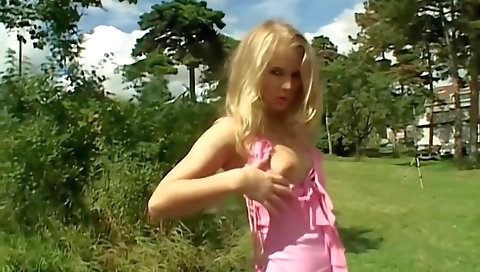 Talya and anal slutty pussy play