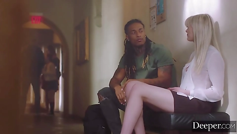 Hawt sweetheart porn with a blonde